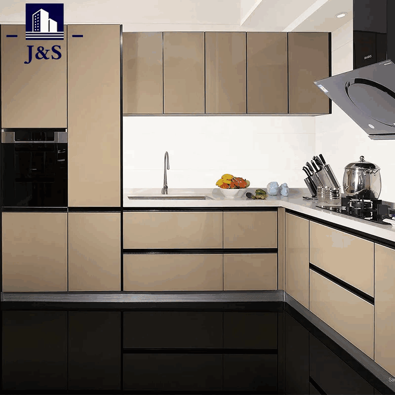 சிறந்த சமையலறை செயல்திறனுக்காக கிரே கிச்சன் ஹார்டுவேரை தேர்வு செய்து பராமரிப்பது எப்படி?